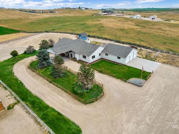 9770 Farner Rd, Nampa, ID 83686