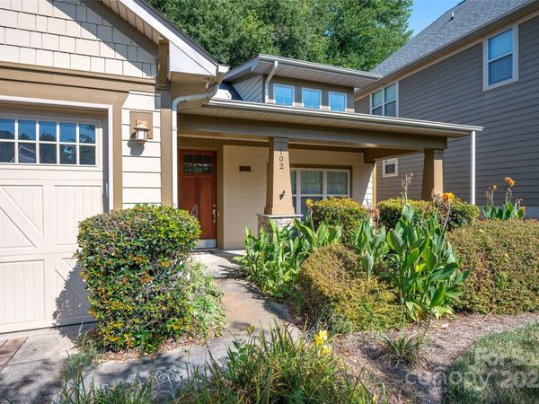 102 Coral Lane, Mooresville, NC 28117