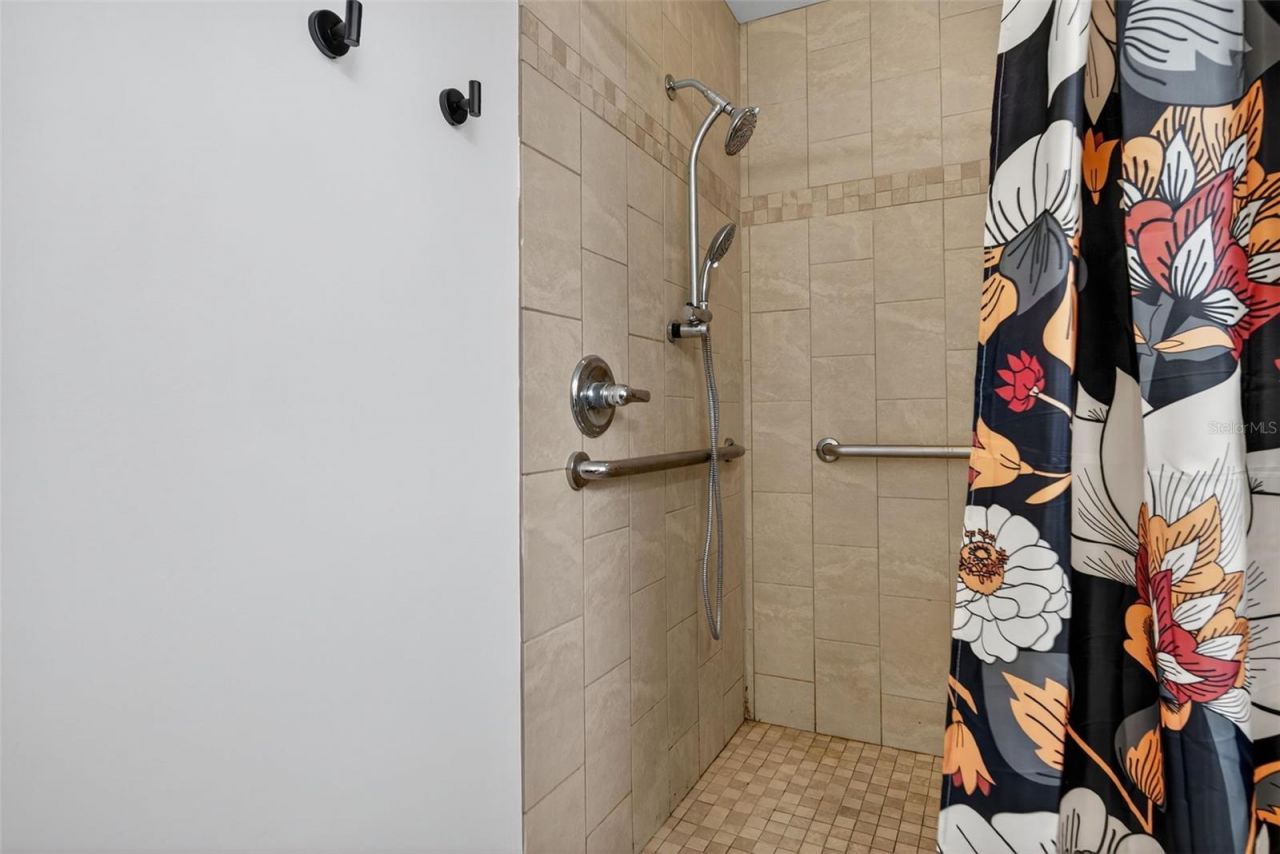 807 Melody Lane, Bradenton, FL 34207 Photo