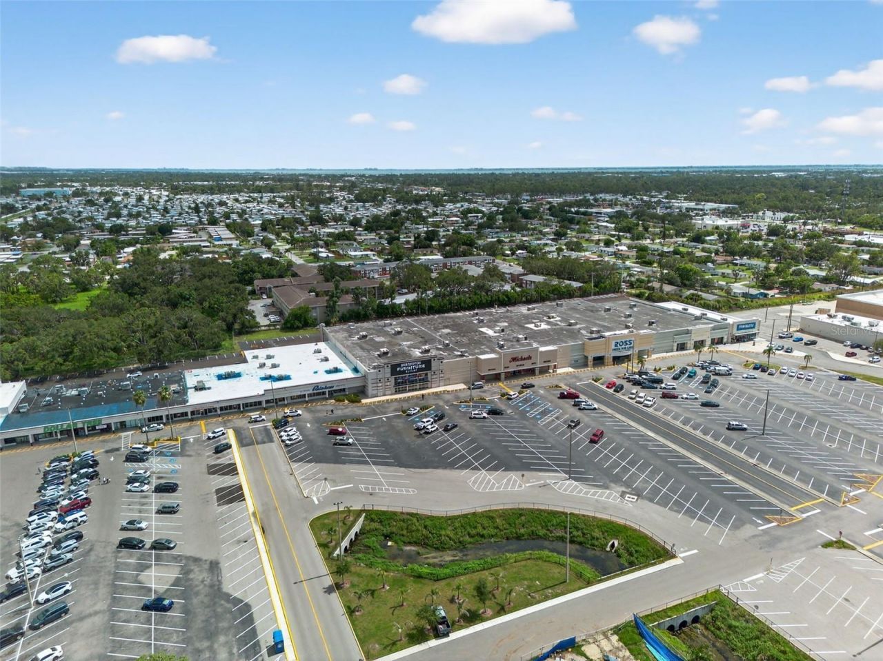 807 Melody Lane, Bradenton, FL 34207 Photo