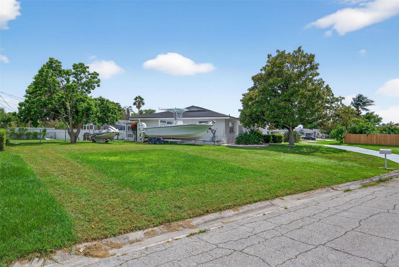 807 Melody Lane, Bradenton, FL 34207 Photo