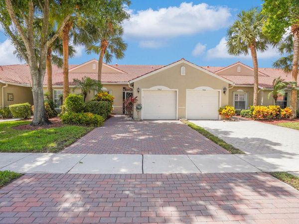 5062 Toscana Trail N, Boynton Beach, FL 33437