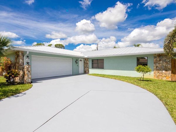 2402 SE Pinero Road, Port Saint Lucie, FL 34952