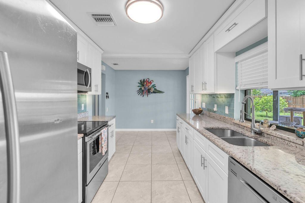 2402 SE Pinero Road, Port Saint Lucie, FL 34952 Photo