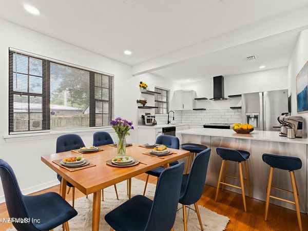 6014 WOODSIDE Drive, Jacksonville, FL 32210