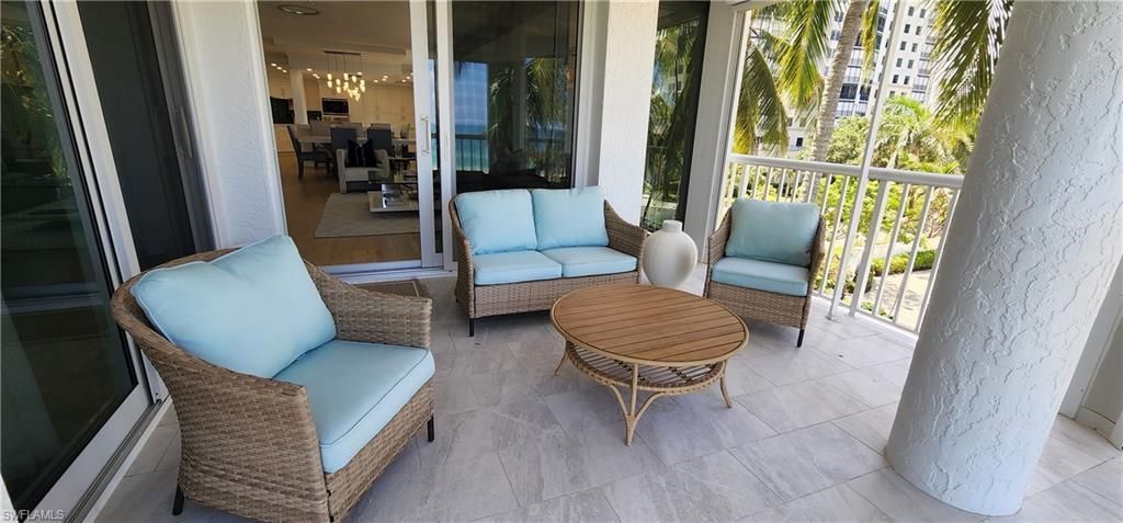 20 Seagate Dr, Unit 301, Naples, FL 34103 Photo