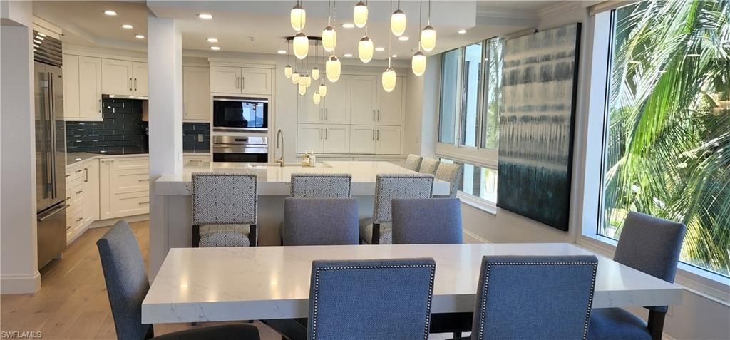 20 Seagate Dr, Unit 301, Naples, FL 34103 Photo