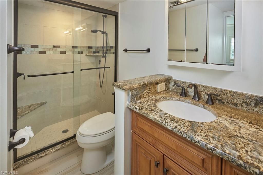 3100 Binnacle Dr, Unit 305, Naples, FL 34103 Photo