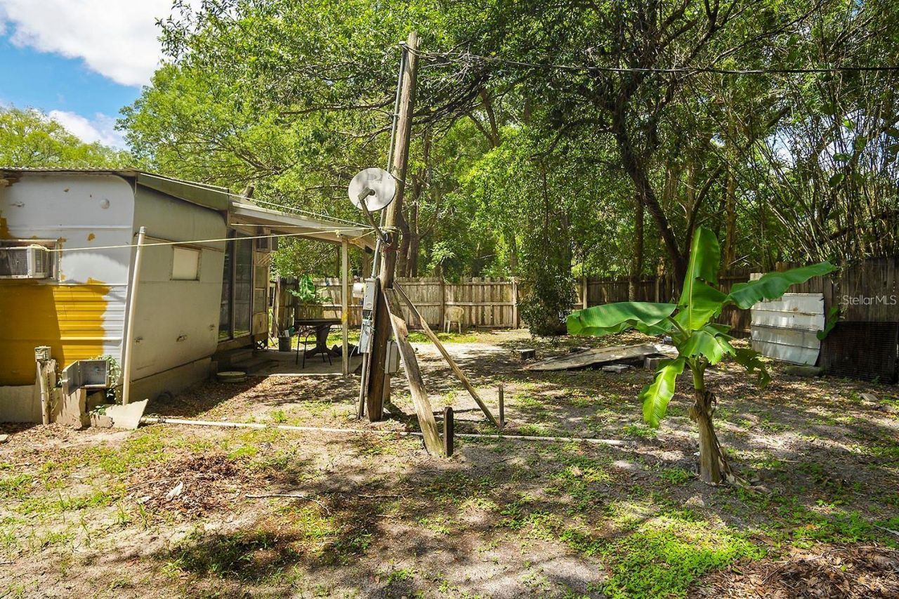 506 Roosevelt Avenue, Masaryktown, FL 34604 Photo