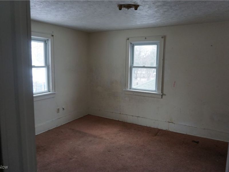 1088 Packard Drive, Akron, OH 44320 Photo 10