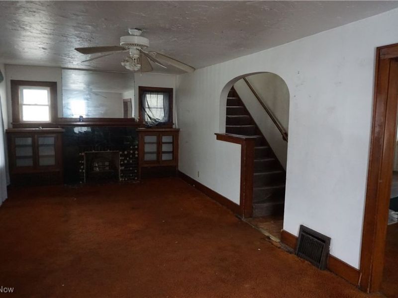 1088 Packard Drive, Akron, OH 44320 Photo 4