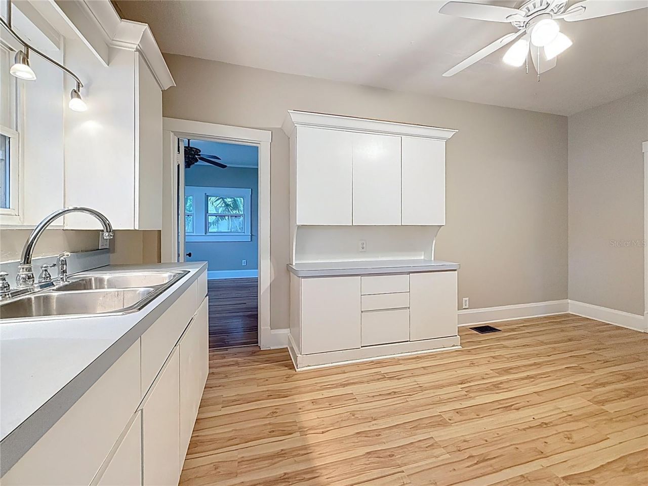 4595 9th Avenue N, Saint Petersburg, FL 33713 Photo