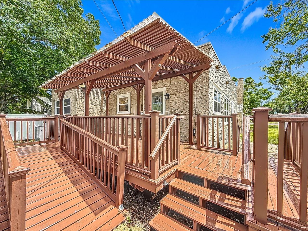 4595 9th Avenue N, Saint Petersburg, FL 33713 Photo