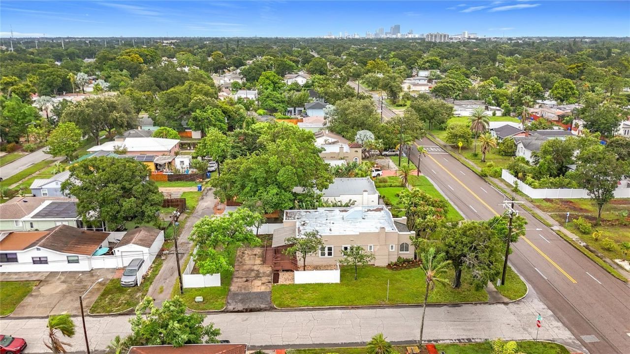 4595 9th Avenue N, Saint Petersburg, FL 33713 Photo