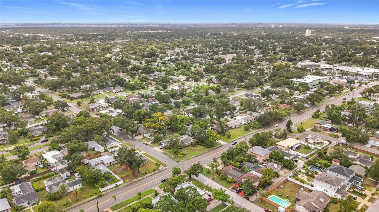 4595 9th Avenue N, Saint Petersburg, FL 33713 Photo