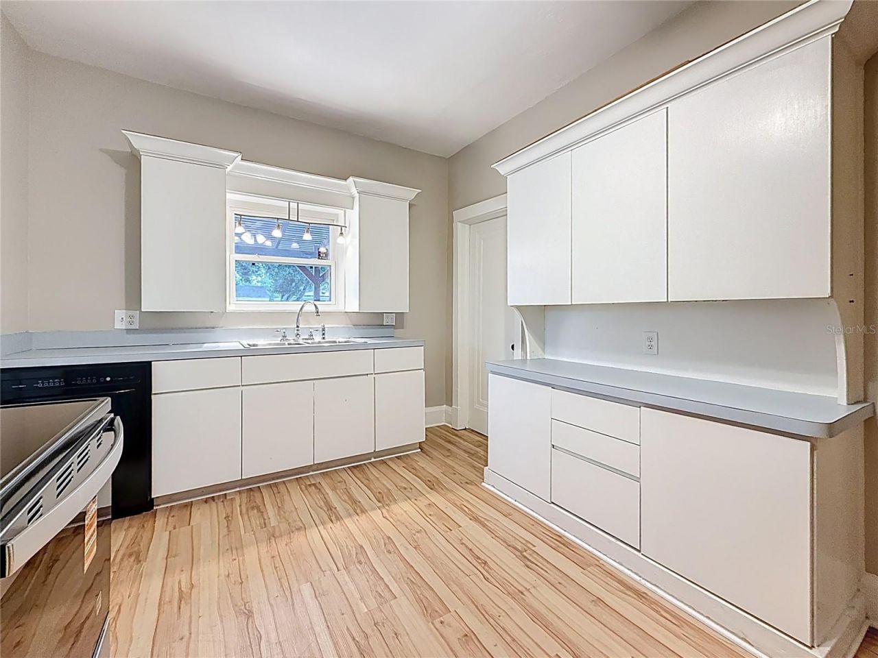 4595 9th Avenue N, Saint Petersburg, FL 33713 Photo