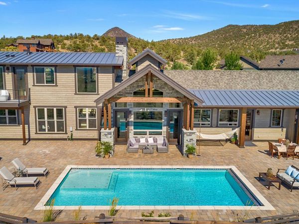 14949 SW Hat Rock, Powell Butte, OR 97753