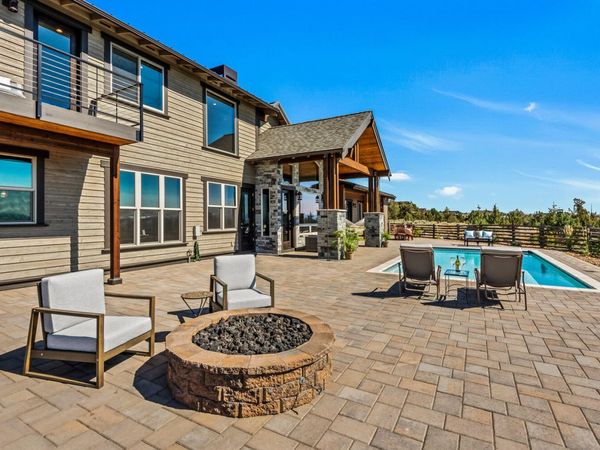 14949 SW Hat Rock, Powell Butte, OR 97753