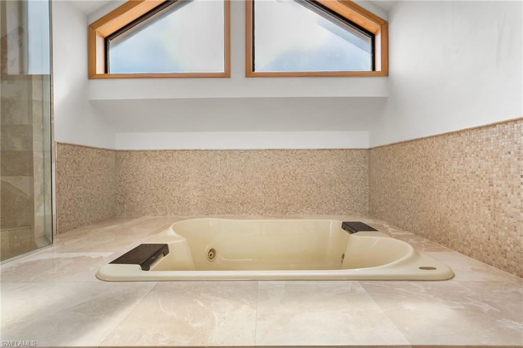 406 Gulf Bend Dr, Captiva, FL 33924 Photo