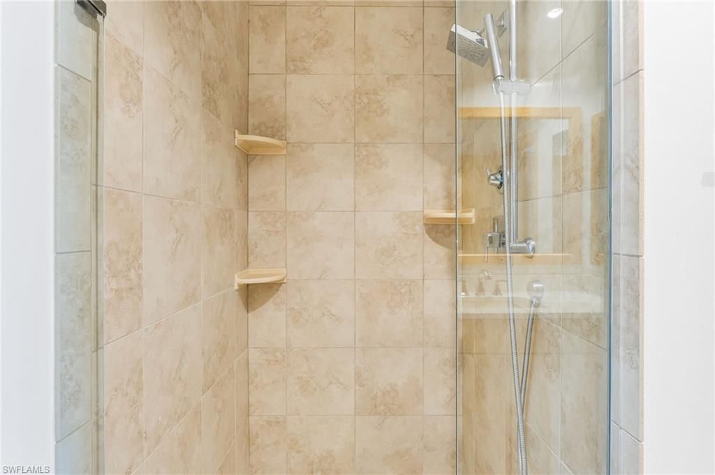 406 Gulf Bend Dr, Captiva, FL 33924 Photo