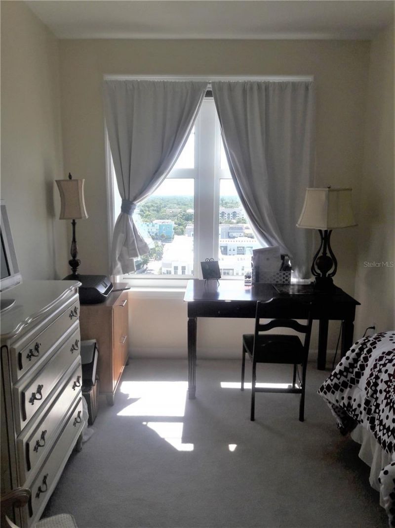 750 N Tamiami Trail, Unit 1402, Sarasota, FL 34236 Photo