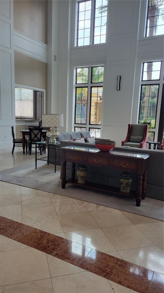 750 N Tamiami Trail, Unit 1402, Sarasota, FL 34236 Photo