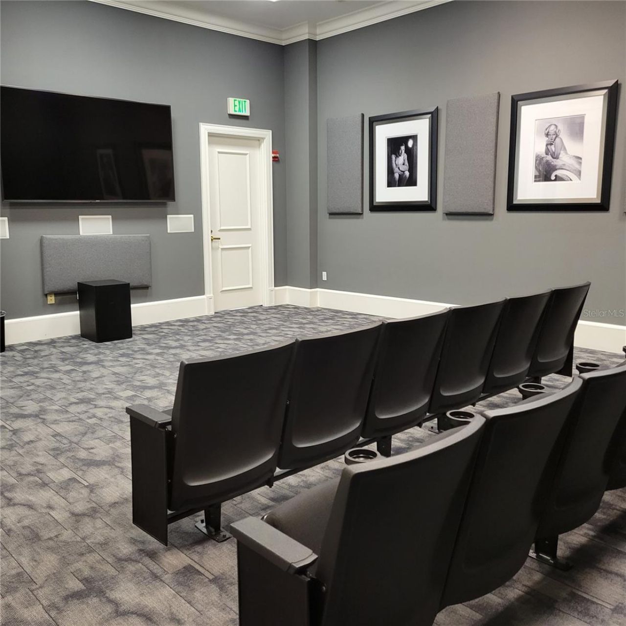 750 N Tamiami Trail, Unit 1402, Sarasota, FL 34236 Photo