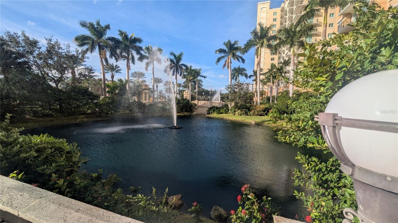 750 N Tamiami Trail, Unit 1402, Sarasota, FL 34236 Photo