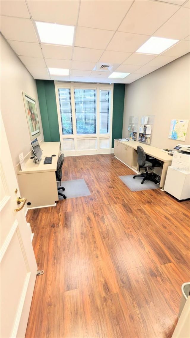 750 N Tamiami Trail, Unit 1402, Sarasota, FL 34236 Photo