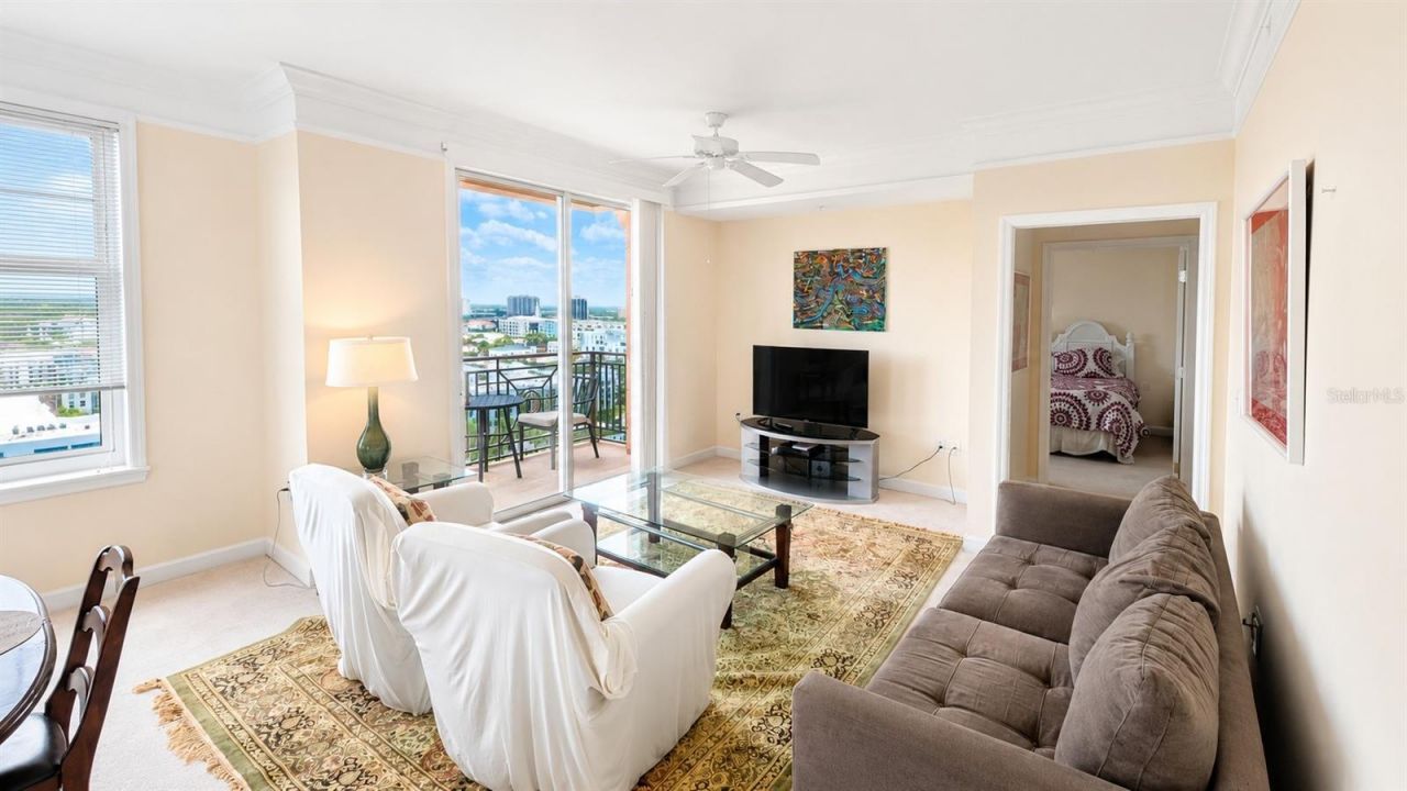 750 N Tamiami Trail, Unit 1402, Sarasota, FL 34236 Photo