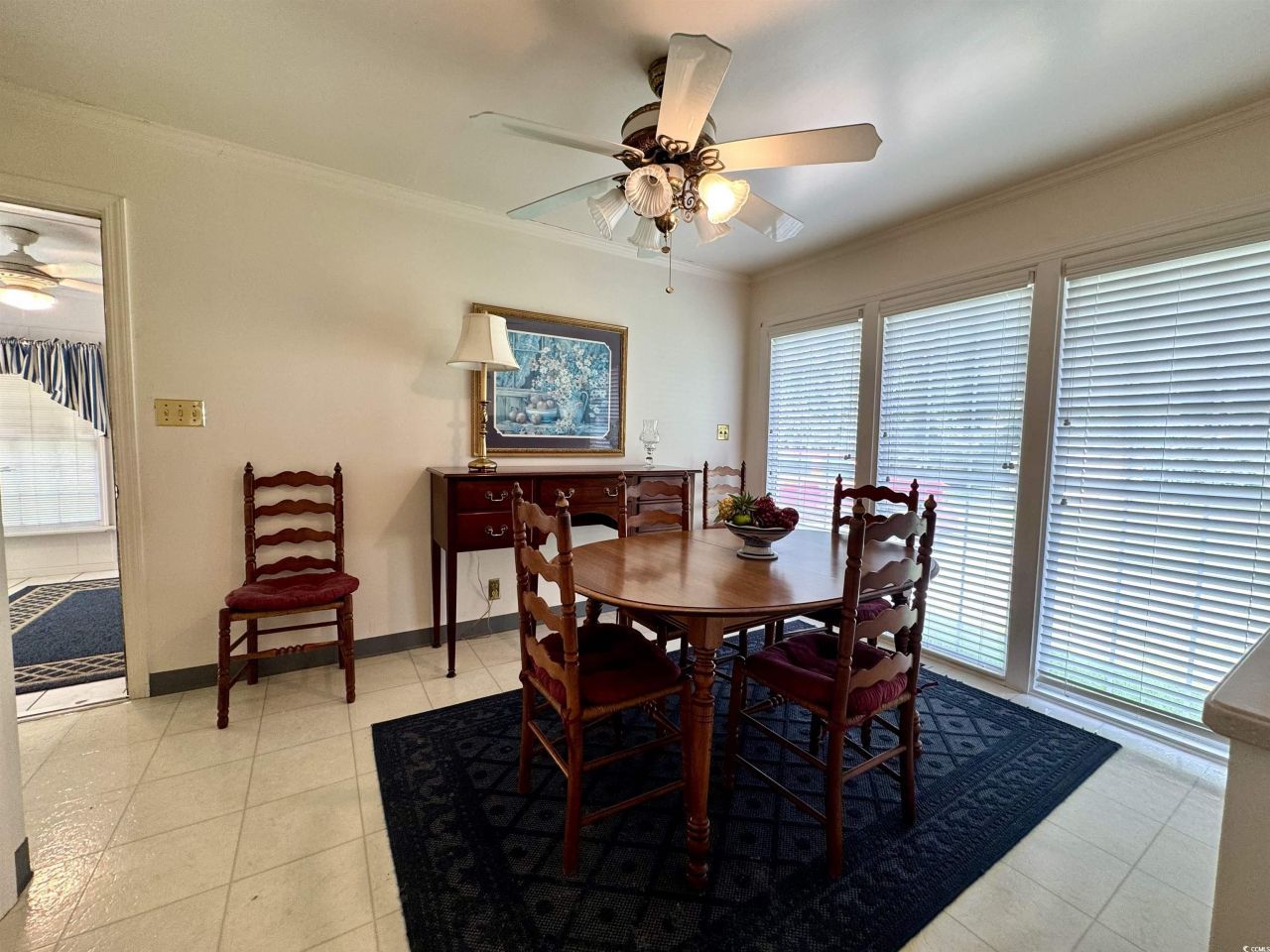 90 Gordon Ave Photo 14