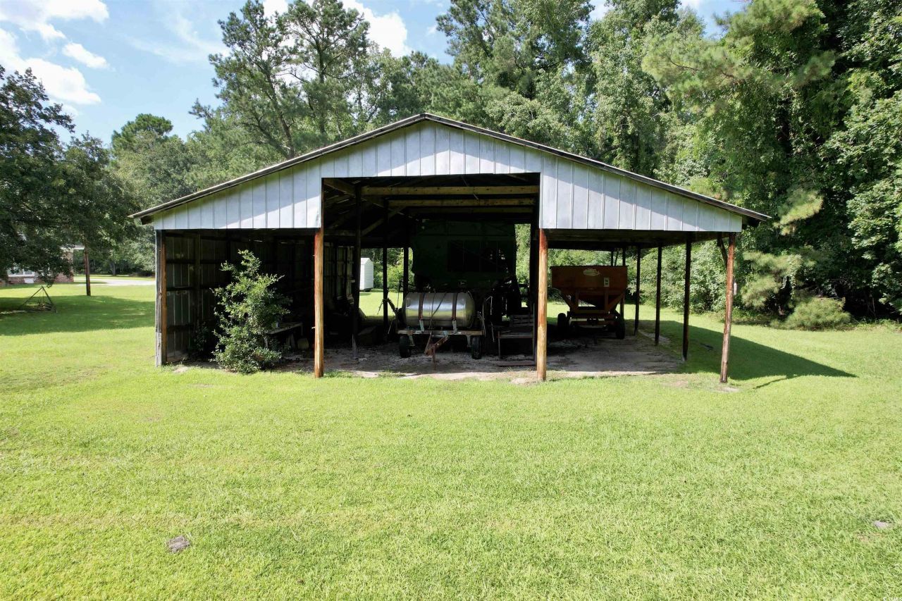 90 Gordon Ave Photo 24