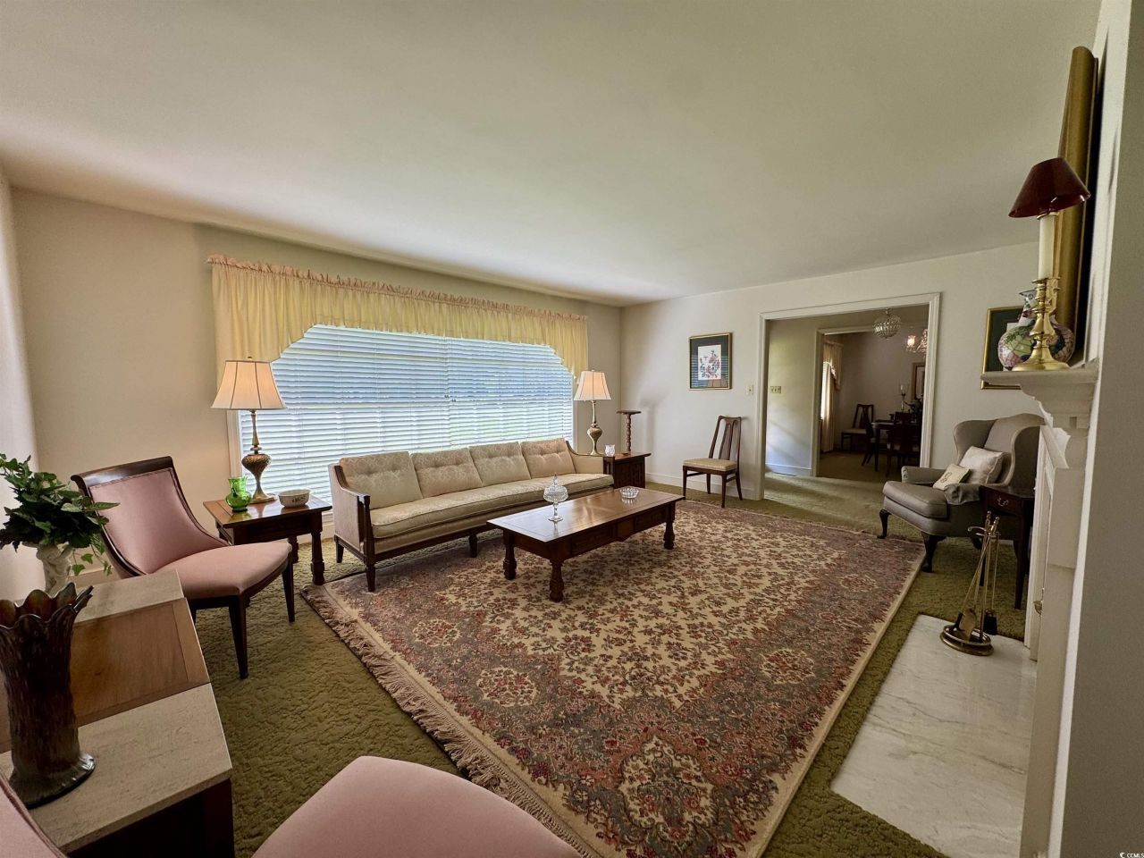 90 Gordon Ave Photo 7