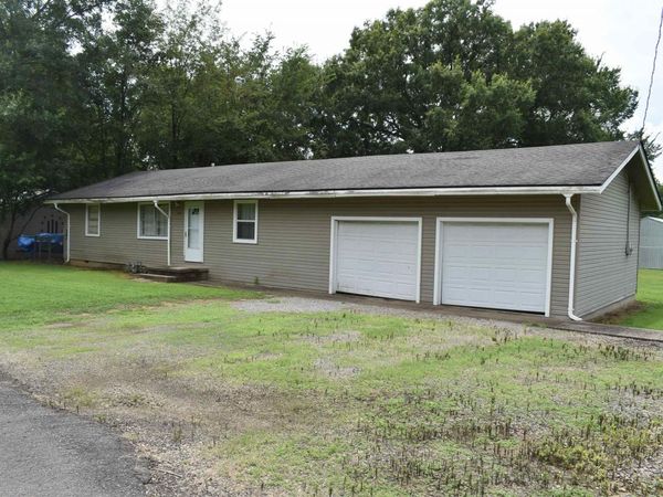 111 Taylor, Havana, AR 72842