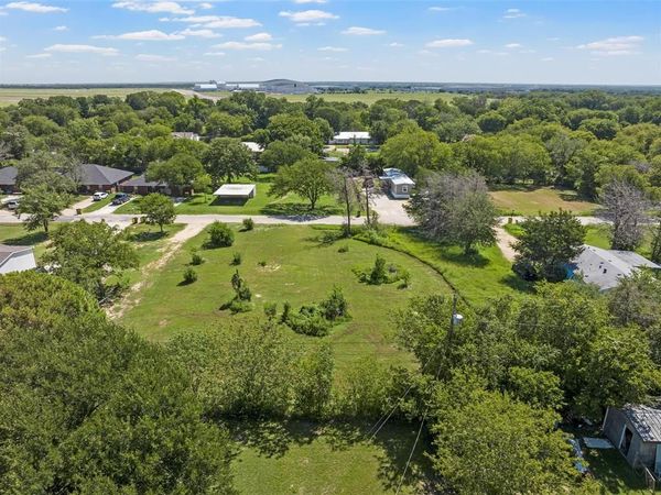 1606 Travis Street, Bellmead, TX 76705