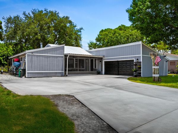 5900 Raintree Trail, Fort Pierce, FL 34982