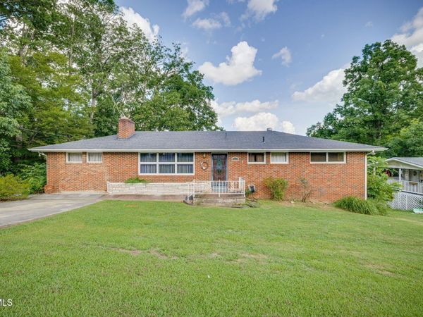 1117 Delrose Drive, Kingsport, TN 37660