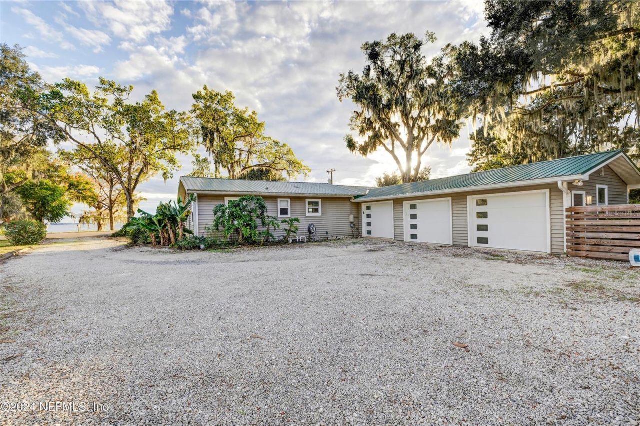 1711 County Road 13 S, Elkton, FL 32033 Photo