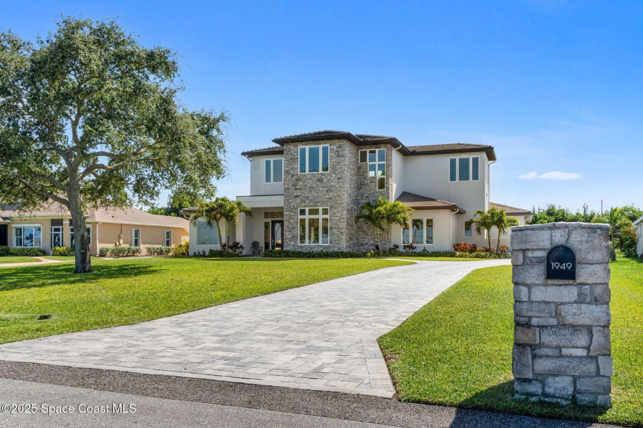 1949 Rockledge Drive, Rockledge, FL 32955 Photo