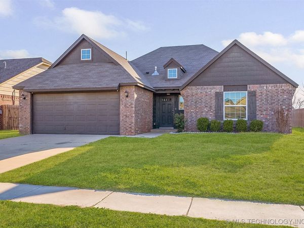 129 Dp Newman Circle, Kiefer, OK 74041