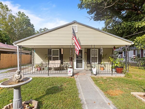 312 Gentry Street, Tullahoma, TN 37388