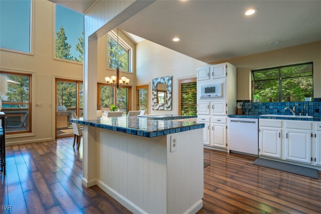 558 Valley Drive, Incline Village, NV 89451 Photo