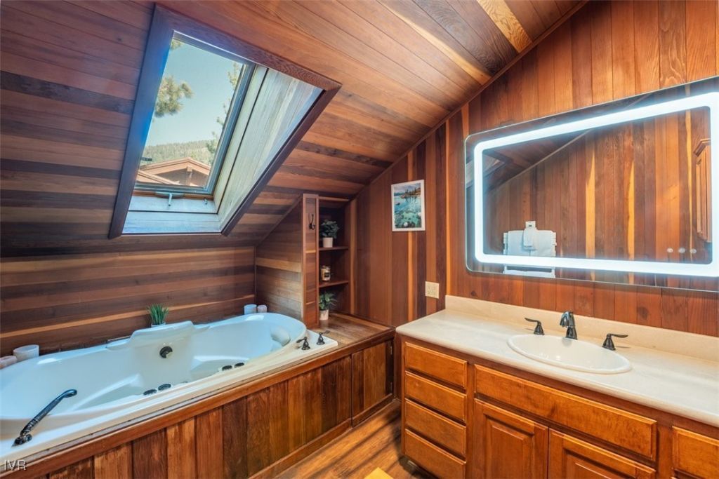 558 Valley Drive, Incline Village, NV 89451 Photo