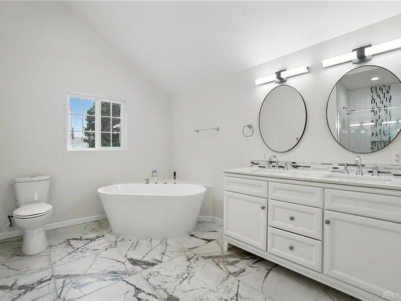 165 Frebis Avenue, Columbus, OH 43206 Photo 13