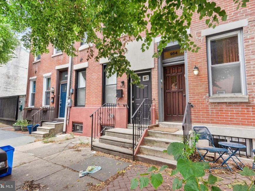 952 N 5th Street, Philadelphia, PA 19123 Main Photo