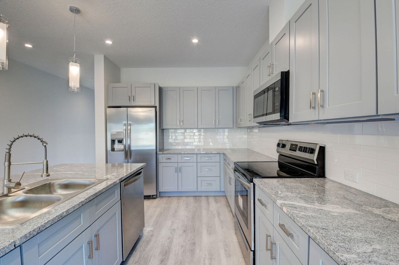 715 NW 1st Street, Delray Beach, FL 33444 Photo