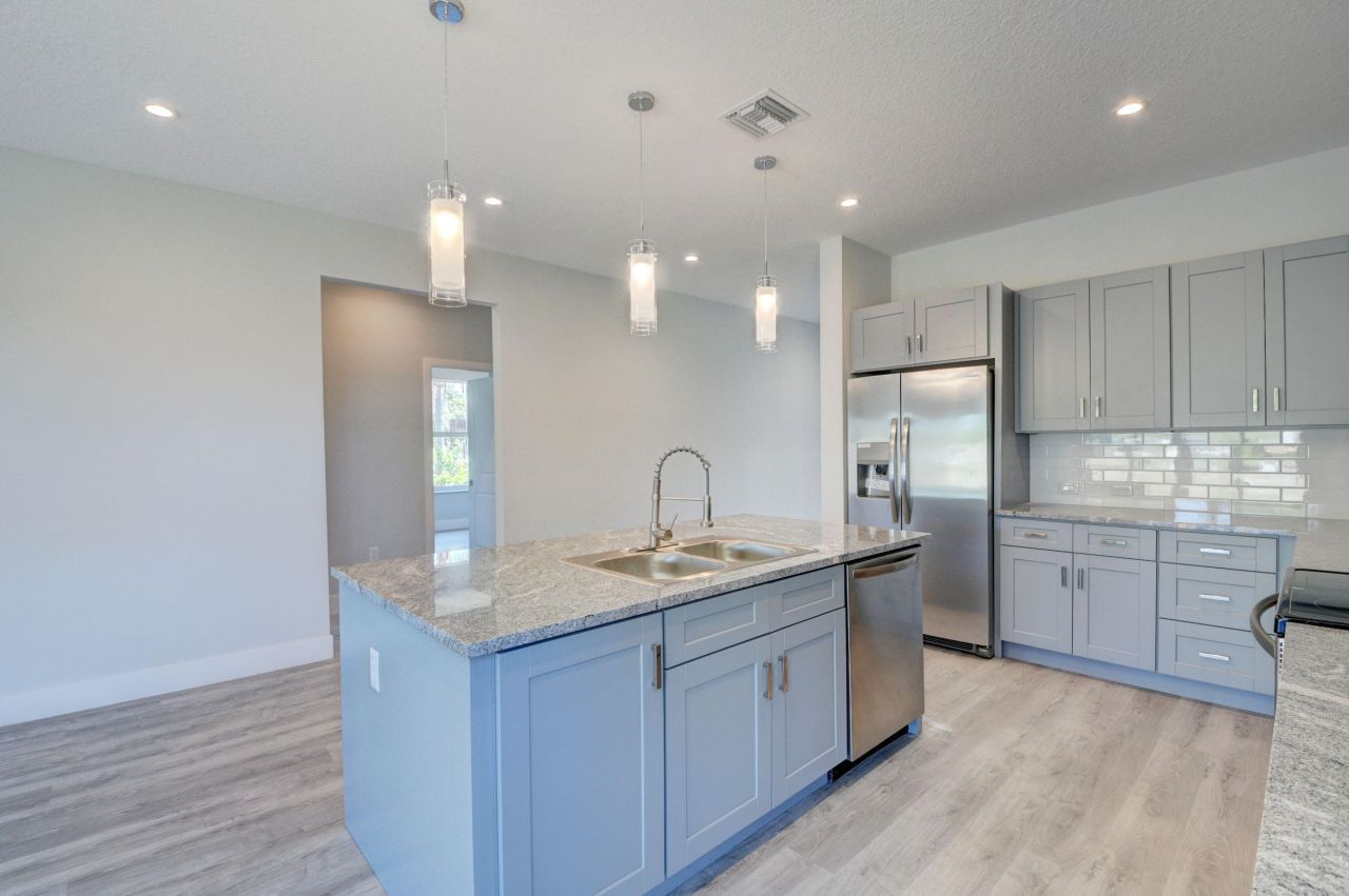 715 NW 1st Street, Delray Beach, FL 33444 Photo