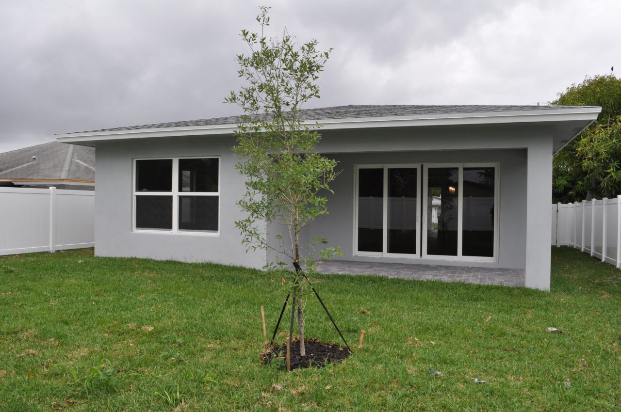 715 NW 1st Street, Delray Beach, FL 33444 Photo