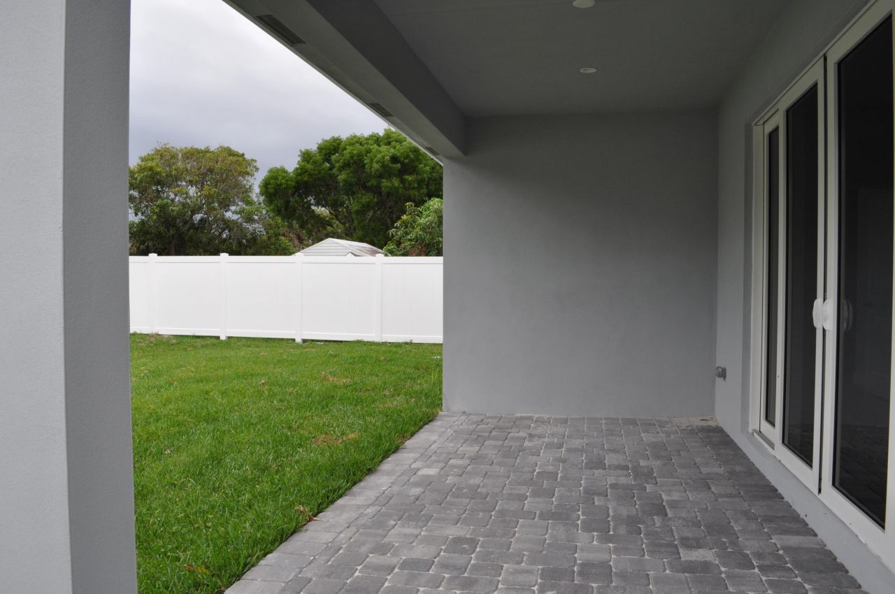 715 NW 1st Street, Delray Beach, FL 33444 Photo