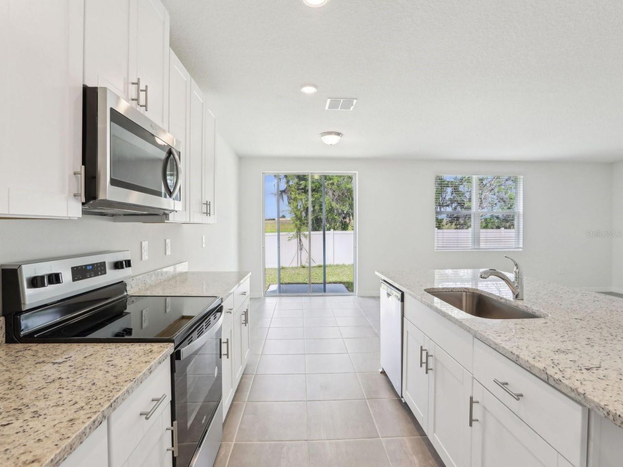 1361 Oak Valley Drive, Auburndale, FL 33823 Photo